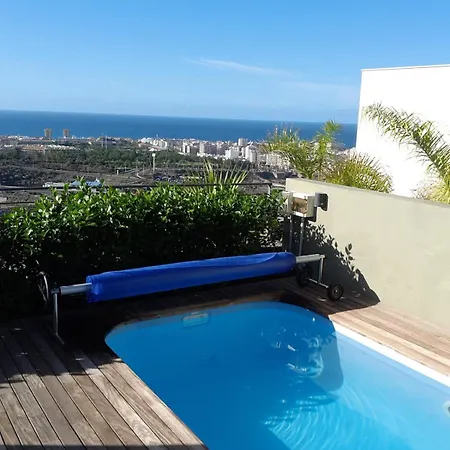 Holiday home Espectacular Casa Con Piscina Climatizada
